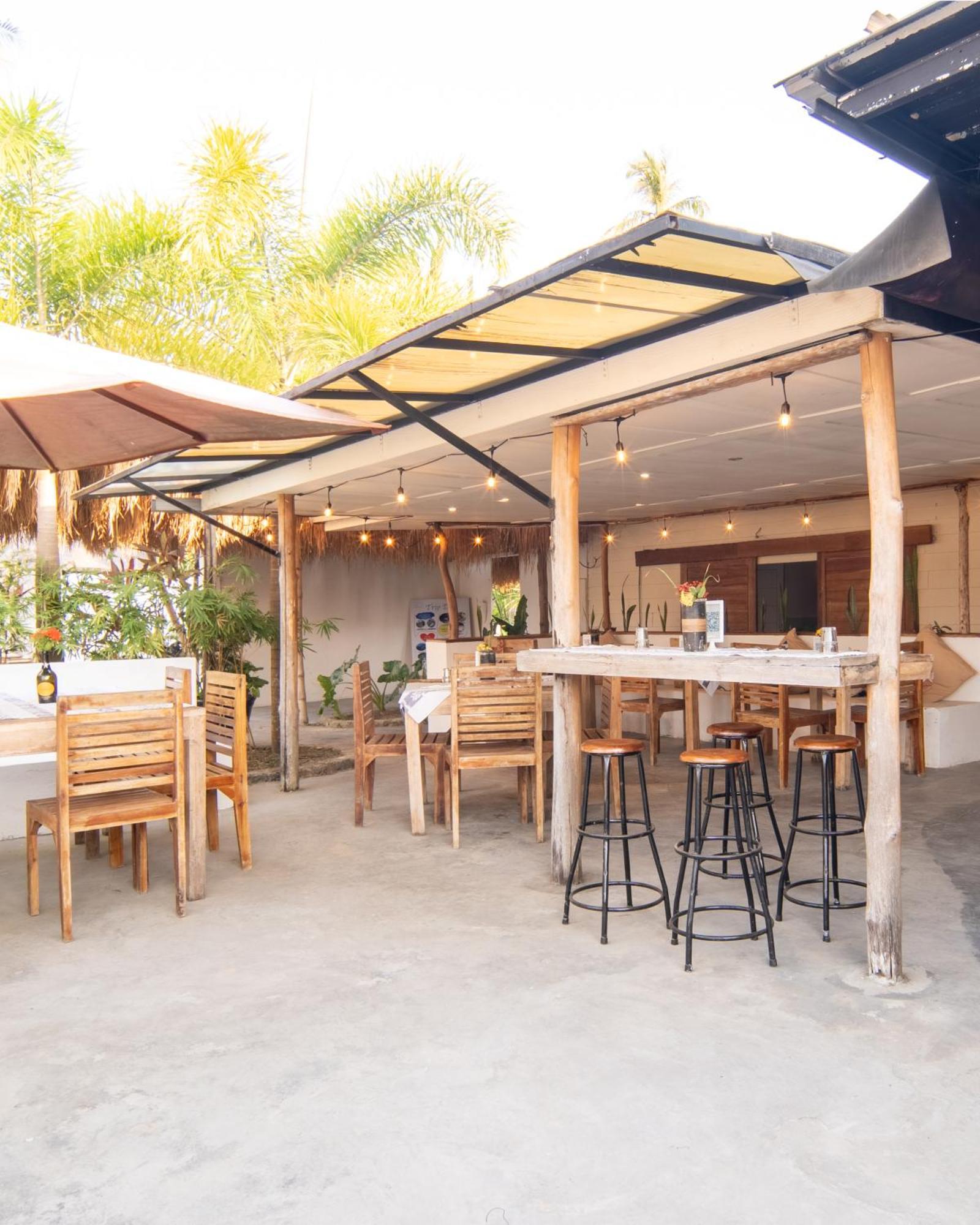 Tiki Boutique Hotel Spa Lombok Selong Belanak Exterior photo