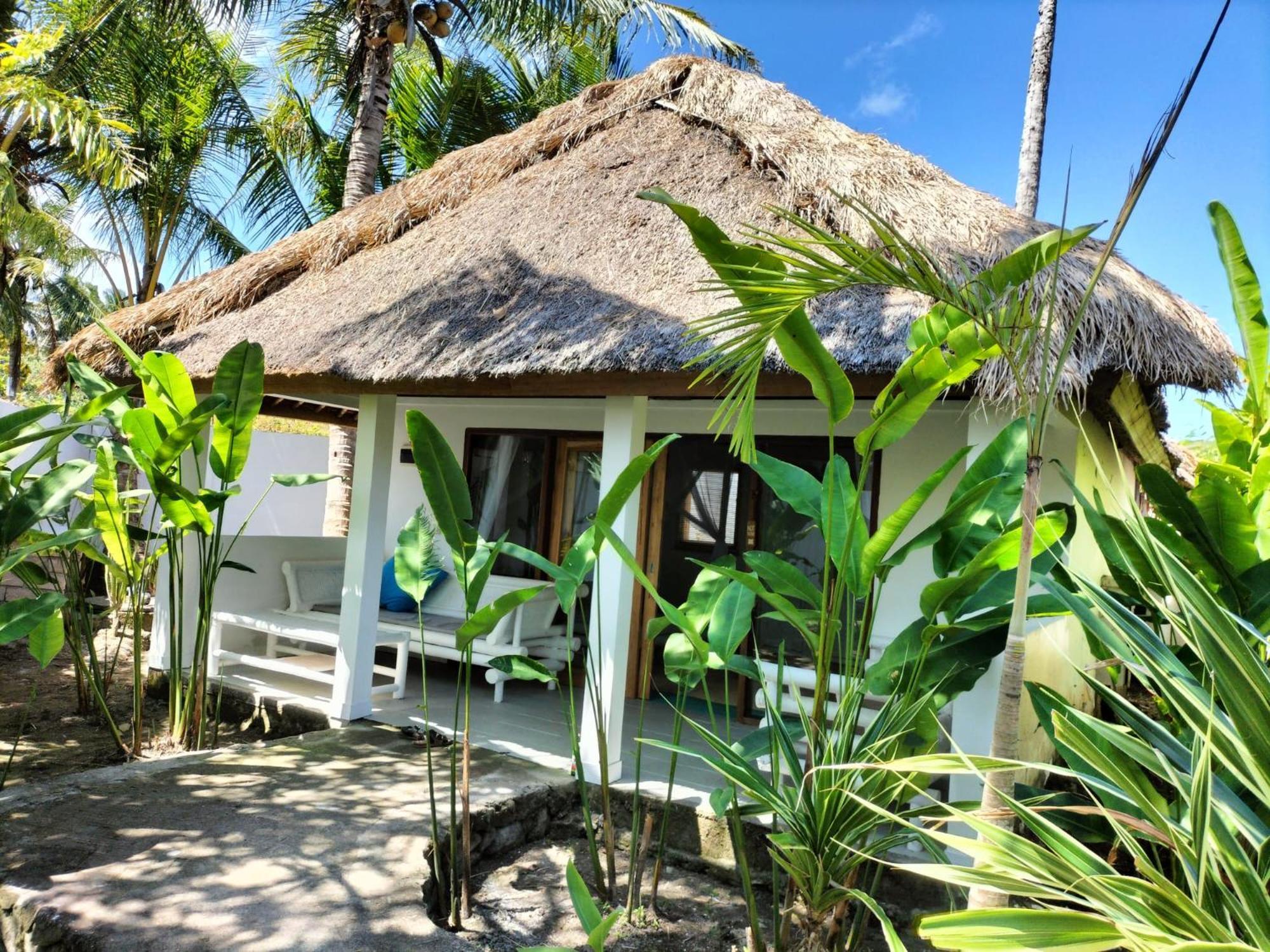 Tiki Boutique Hotel Spa Lombok Selong Belanak Exterior photo