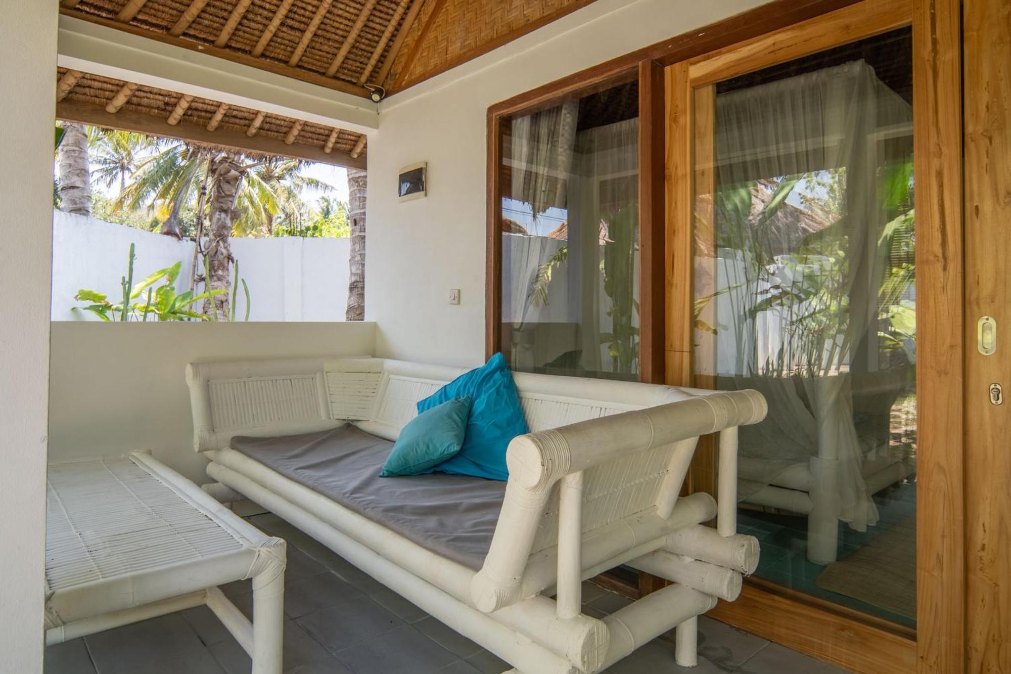 Tiki Boutique Hotel Spa Lombok Selong Belanak Exterior photo